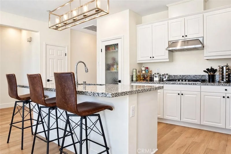 8012 Rooster Court