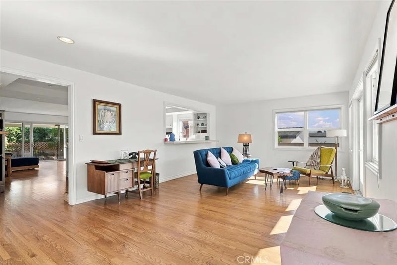 1706 Miracosta