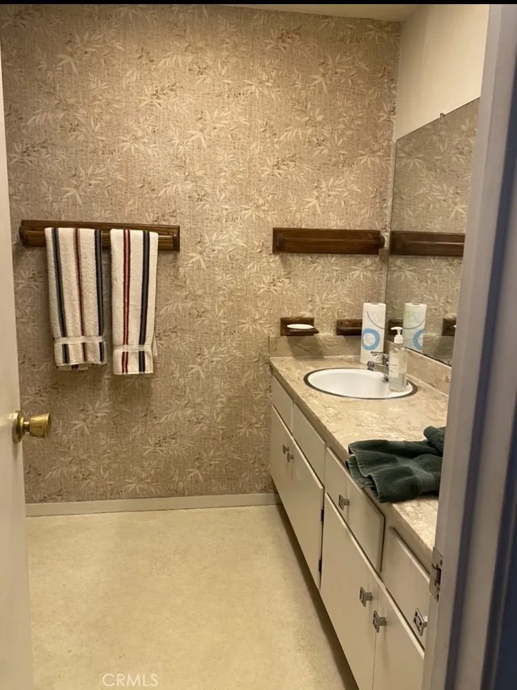 1651 E Retford St Street