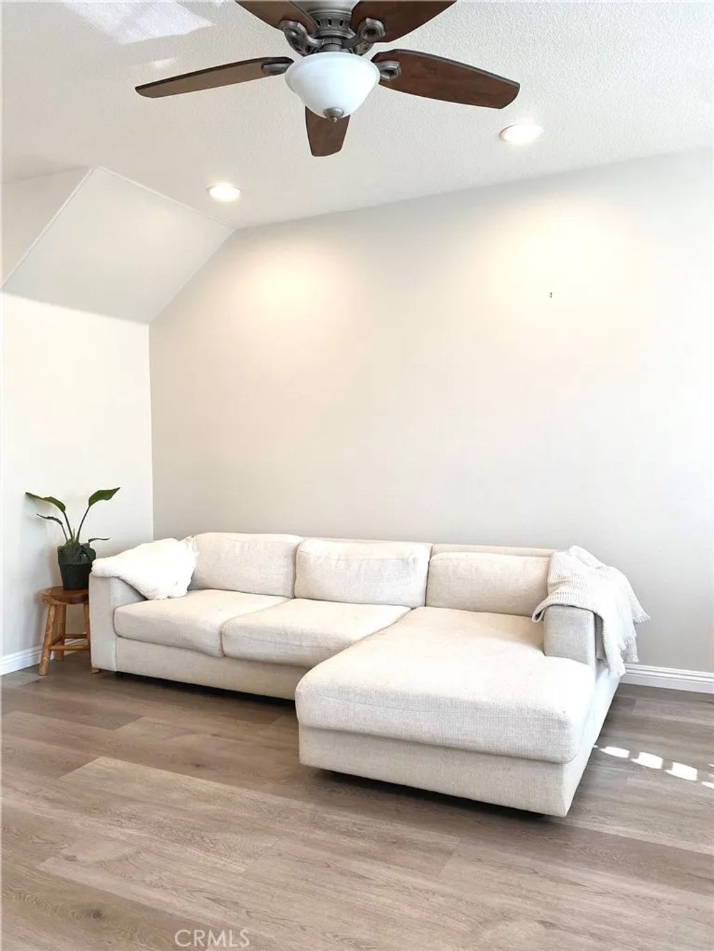 Photo of 15216 Cambridge Street, Tustin, CA 92782 (MLS # OC25279279)