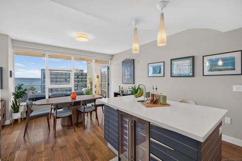 Tiny photo for 1325 Pacific HWY #1102, San Diego, CA 92101 (MLS # 260015134)