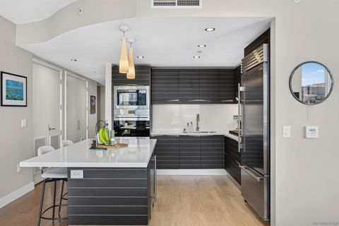 Tiny photo for 1325 Pacific HWY #1102, San Diego, CA 92101 (MLS # 260015134)