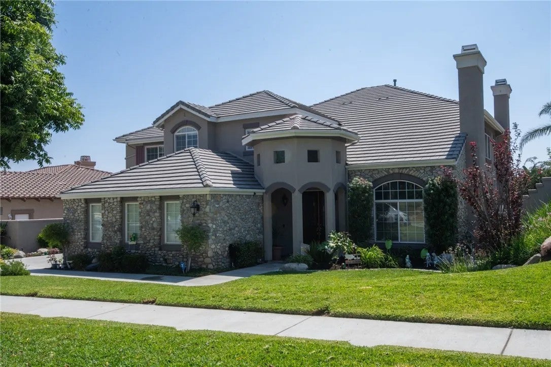 12575 Carmel Knolls Drive