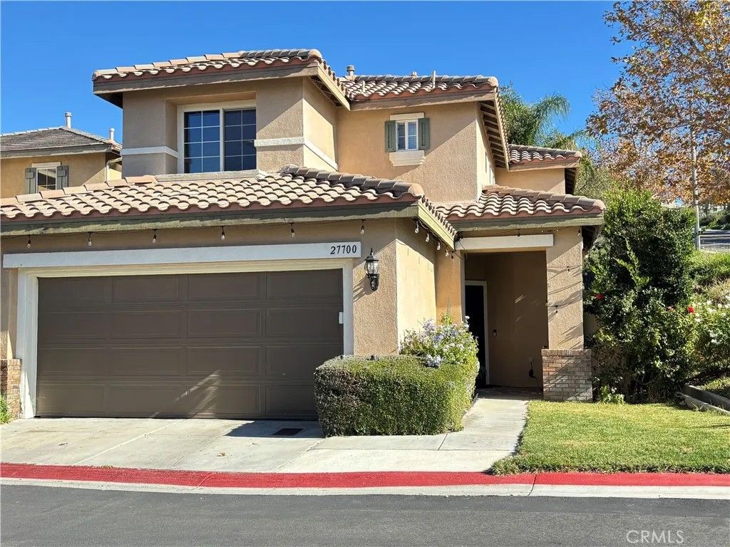 Photo of 27700 Thalia Lane, Canyon Country, CA 91351 (MLS # SR25272577)