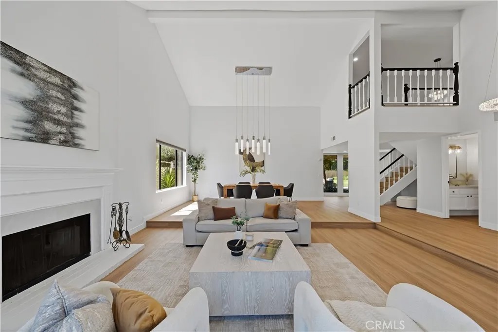 29033 Hollow Oak Court