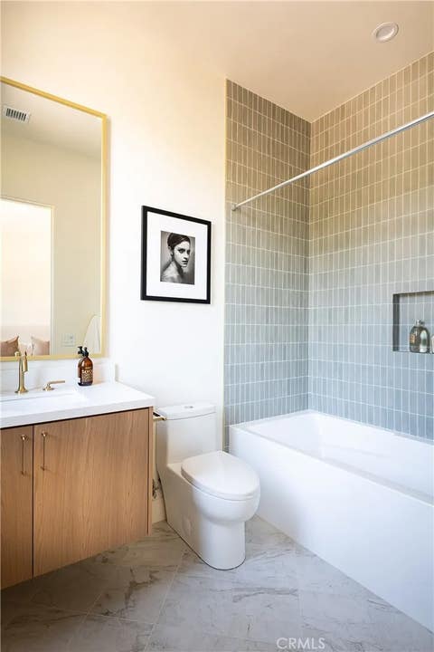 Tiny photo for 5421 Bothwell RD, Tarzana, CA 91356 (MLS # SR26099697)