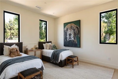 Tiny photo for 5421 Bothwell RD, Tarzana, CA 91356 (MLS # SR26099697)