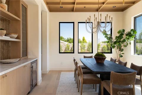 Tiny photo for 5421 Bothwell RD, Tarzana, CA 91356 (MLS # SR26099697)