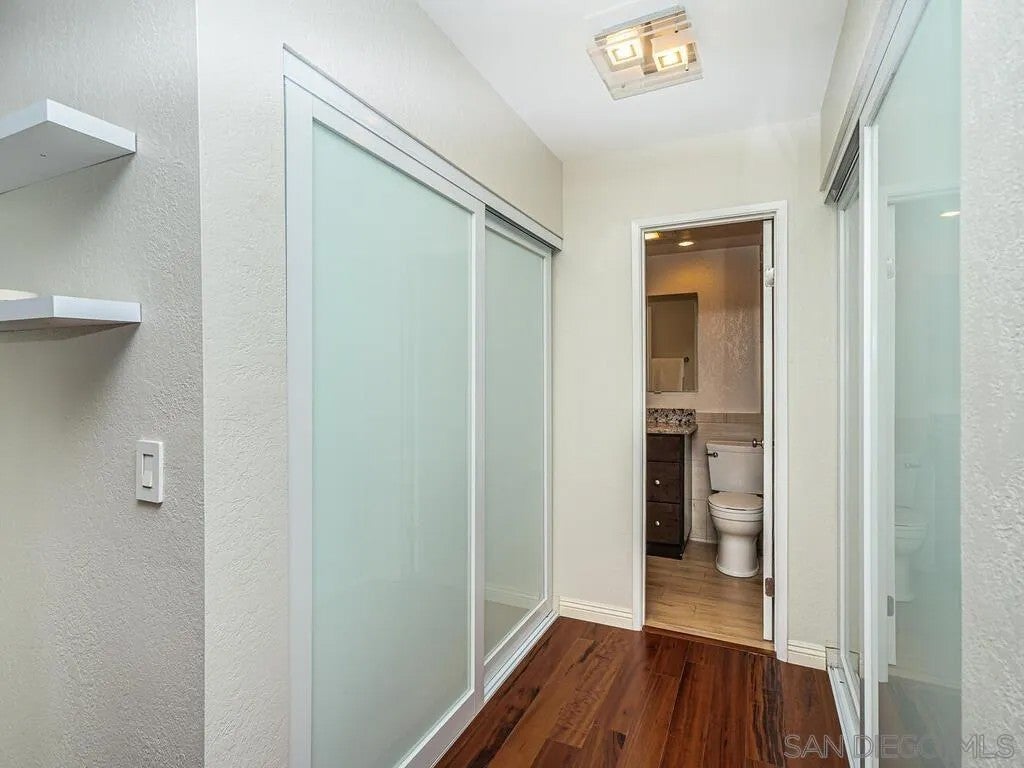 4566 W Point Loma