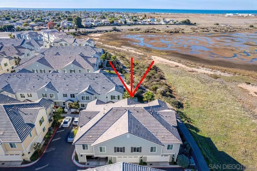 Photo of 502 Surfbird Ln, Imperial Beach, CA 91932 (MLS # 260005848)