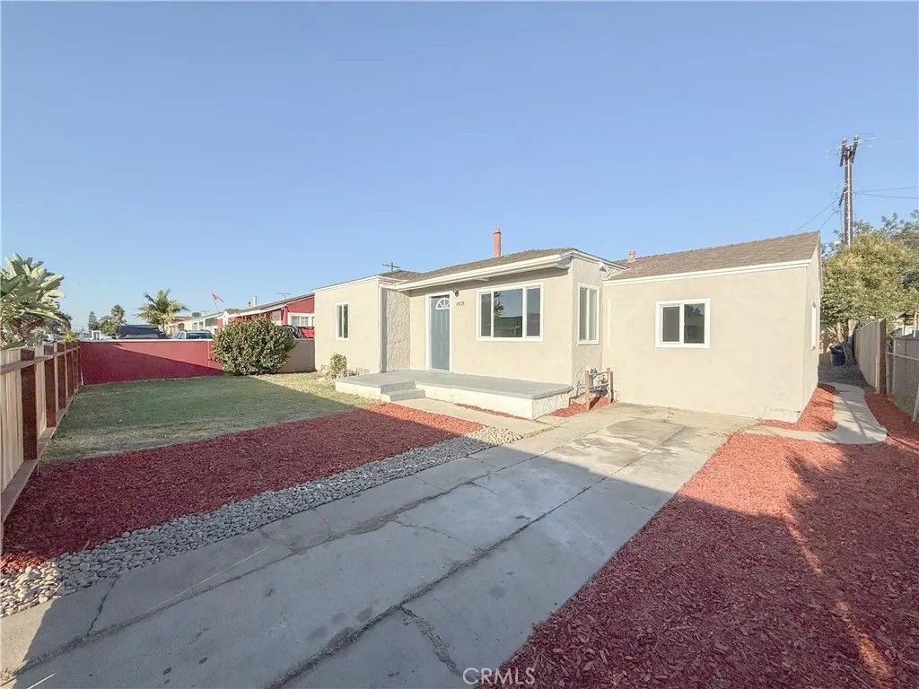 Photo of 14528 S Corlett Street, Compton, CA 90220 (MLS # IG25245820)