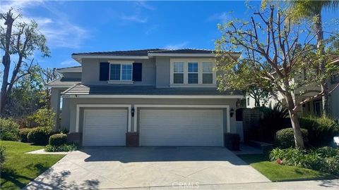 Photo of 27605 Harwick Pl, Valencia, CA 91354 (MLS # SR26045773)
