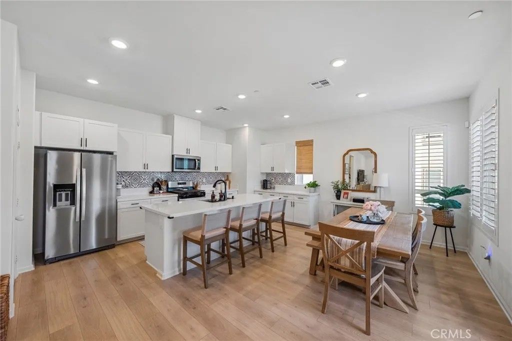 Photo of 1060 Kendale Way, Vista, CA 92081 (MLS # SW26000036)