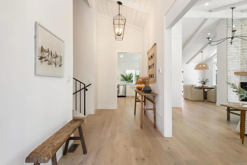 582 Rancho Santa Fe Rd