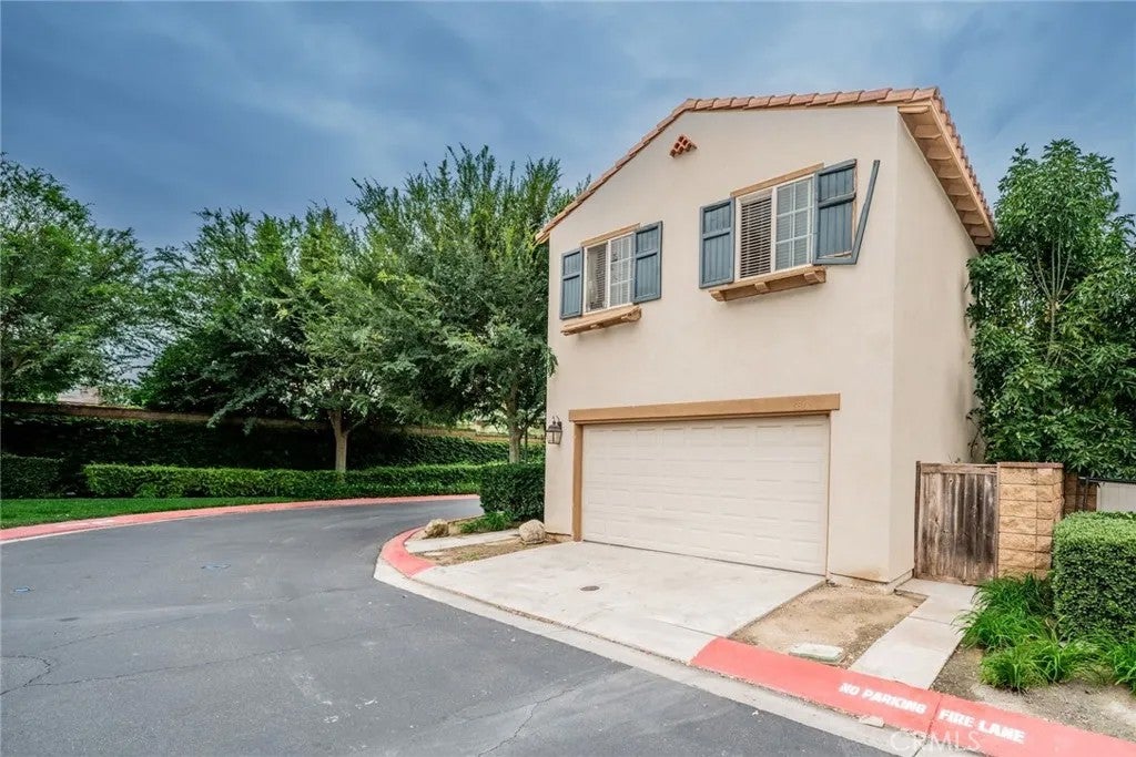 6361 Chattanooga Dr