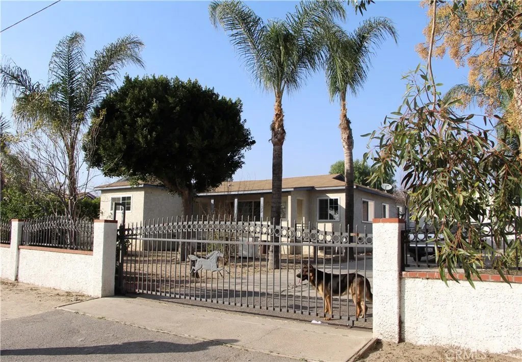 2582 Ogden Street