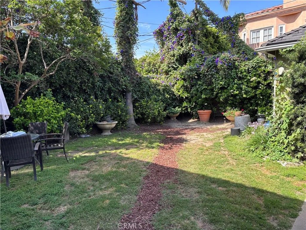 Photo of 4441 Forman Ave, Toluca Lake, CA 91602 (MLS # OC26084410)