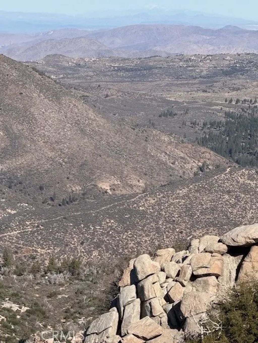 Photo of 0 Bobcat Dr, Green Valley Lake, CA 92341 (MLS # IV25274152)