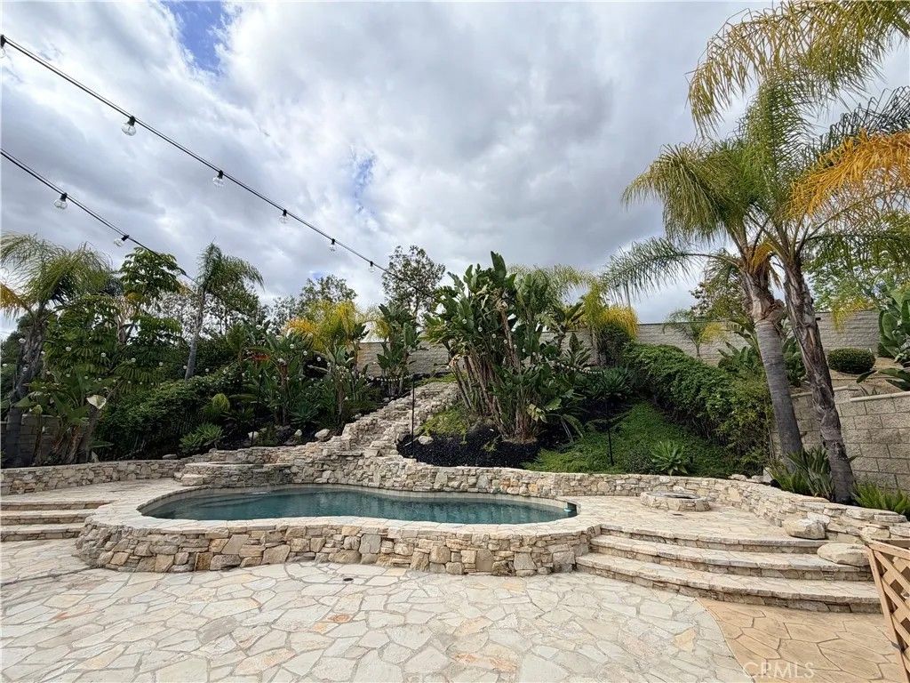 Photo of 17261 Fremont Ln, Yorba Linda, CA 92886 (MLS # OC26090332)