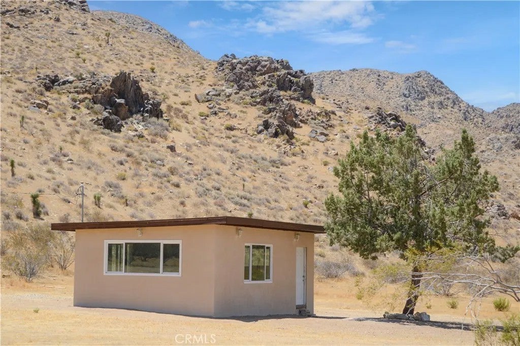 27127 Zuni Road