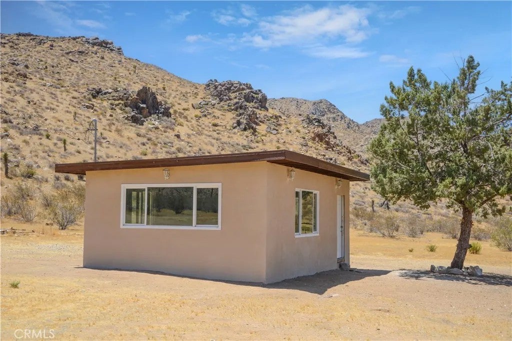27127 Zuni Road