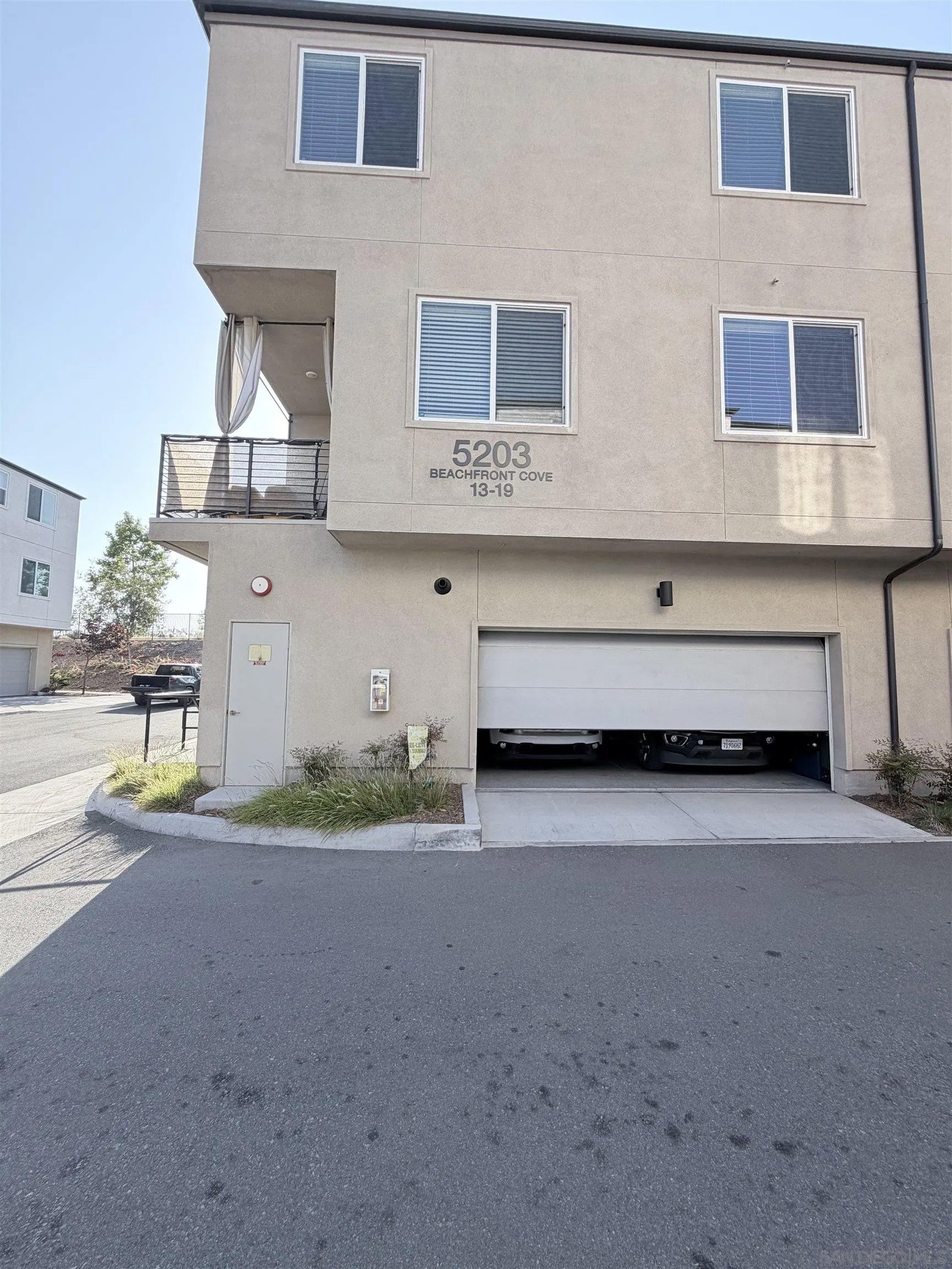 5203 Beachfront Cove 18
