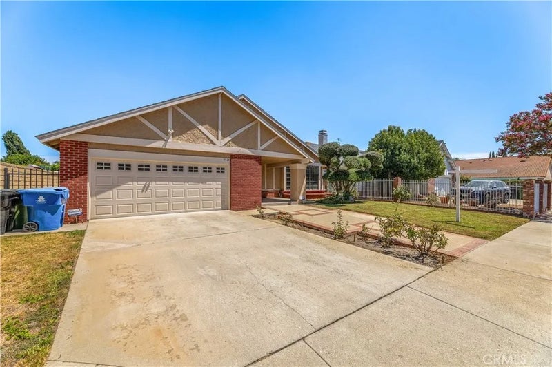 8824 Sari Avenue