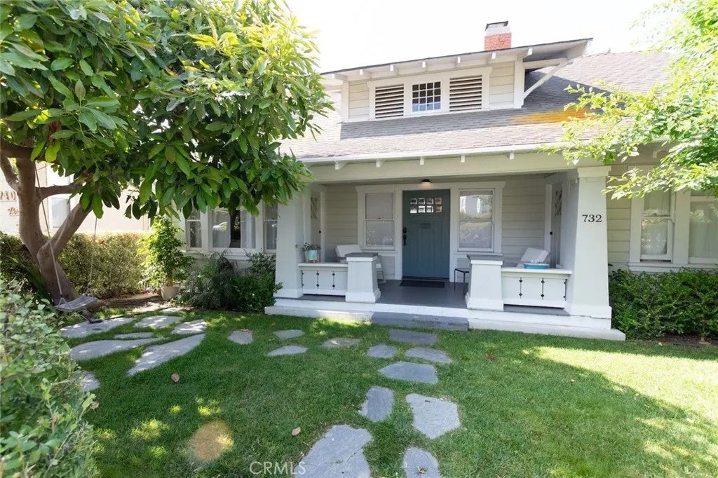 732 Poli Street
