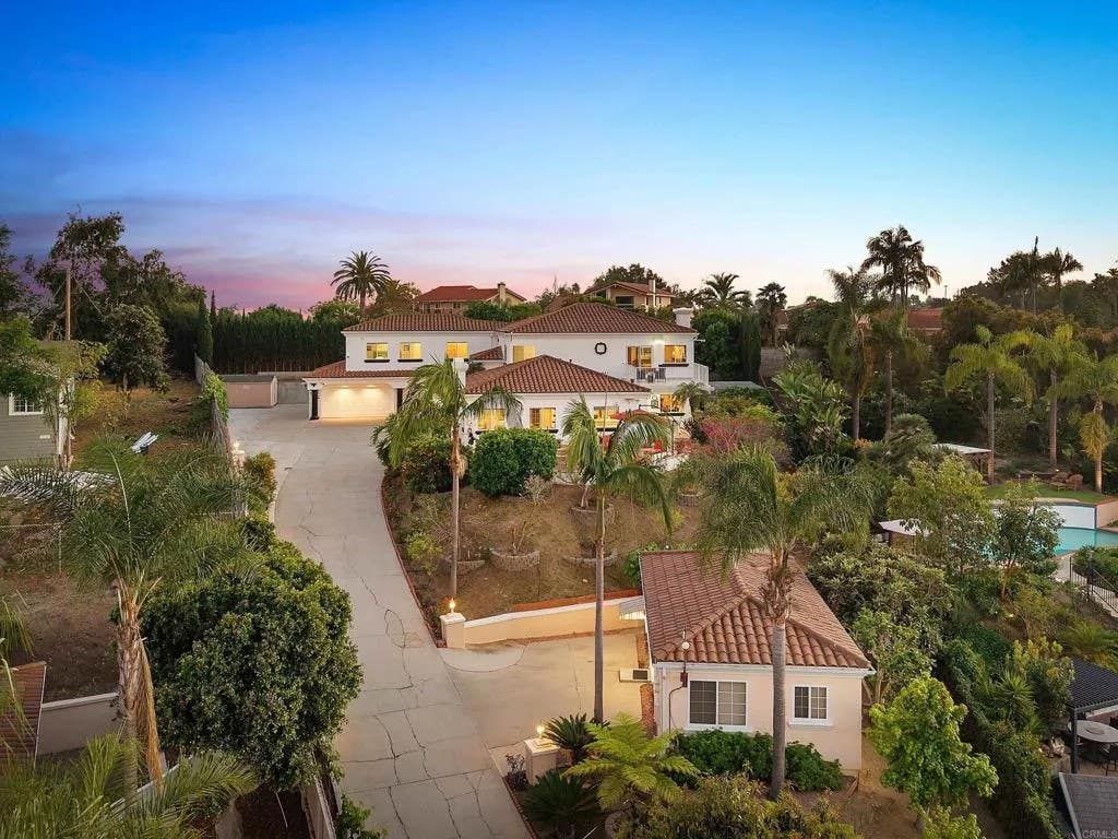 Photo of 1751 Monte Vista Drive, Vista, CA 92084 (MLS # NDP2602904)