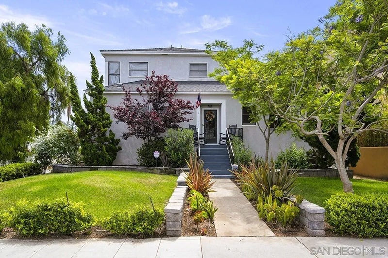 1106 4th Street 4