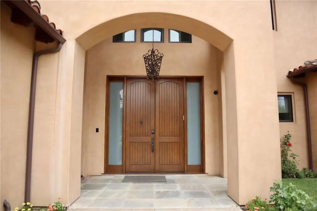 Photo of 15060 Greenleaf, Sherman Oaks, CA 91403 (MLS # SR26001082)