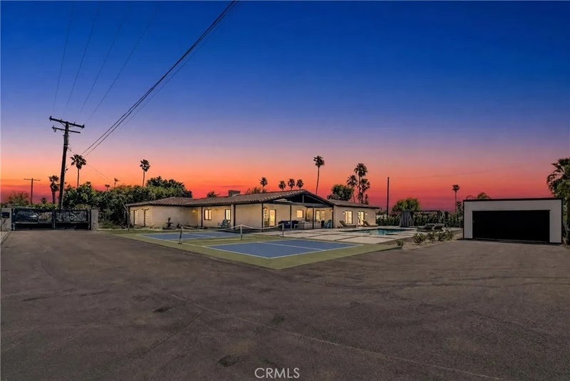 2170 N Via Monte