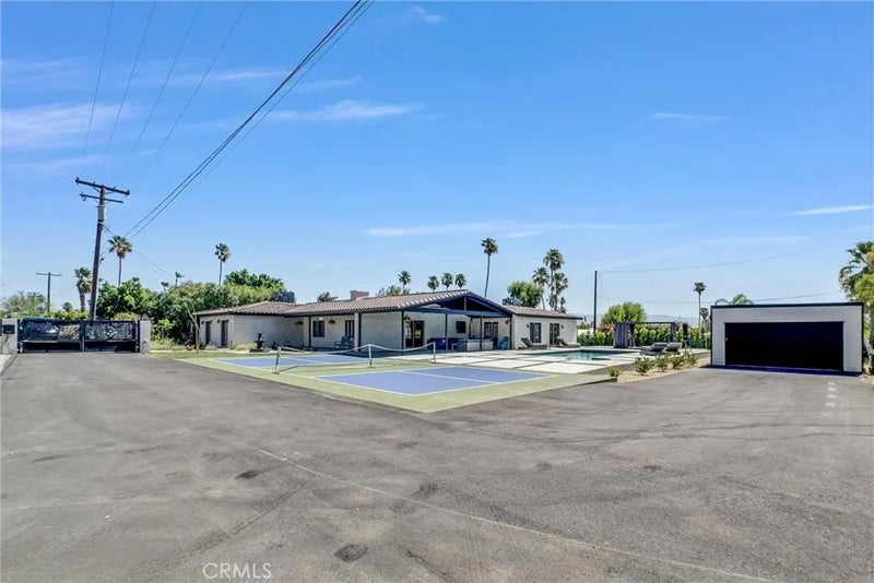 2170 N Via Monte