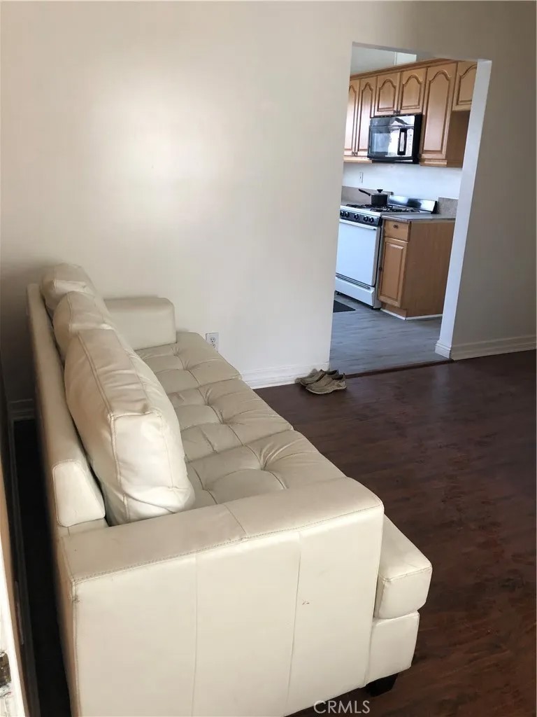 2917 Walton