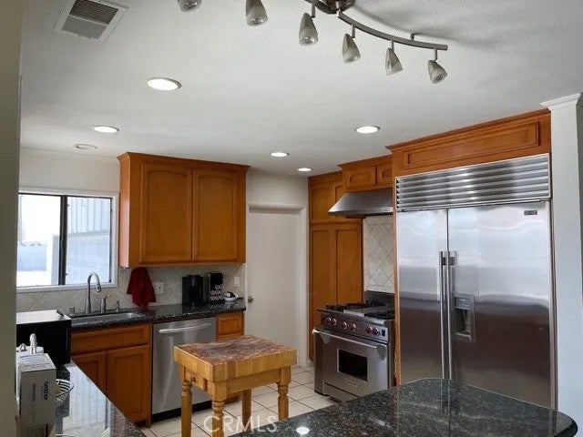 9701 Yermo Circle