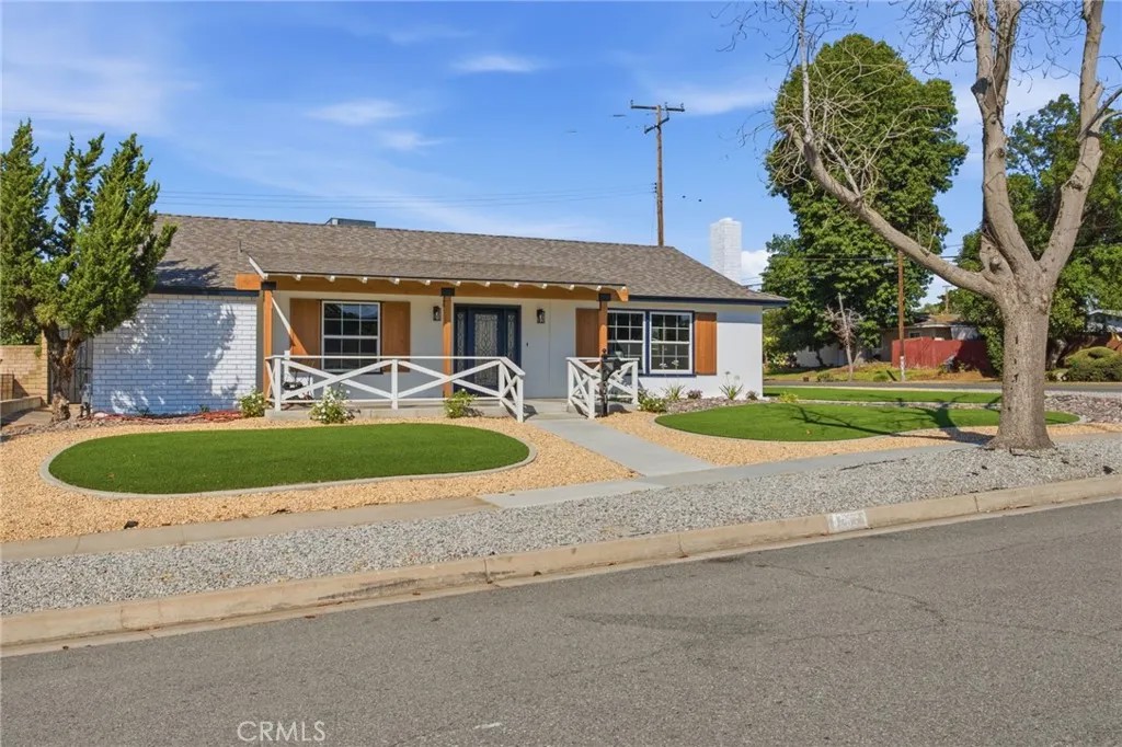351 Sherwood