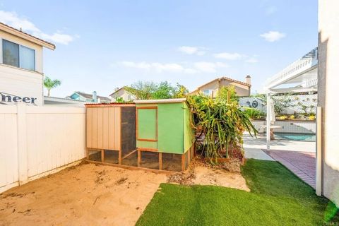 Tiny photo for 23925 Constantine Dr, Murrieta, CA 92562 (MLS # PTP2508273)