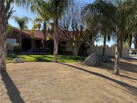 Photo of 25907 New Chicago Ave, Hemet, CA 92544 (MLS # SW26059586)