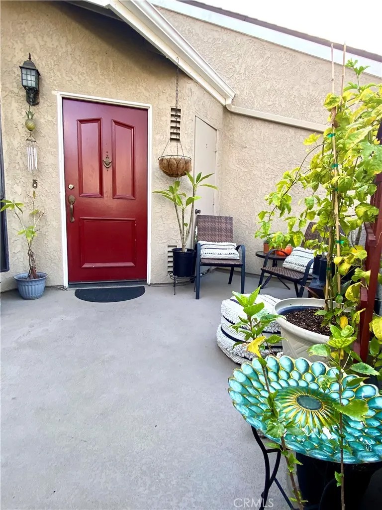 27288 Avenida De La Plata 138