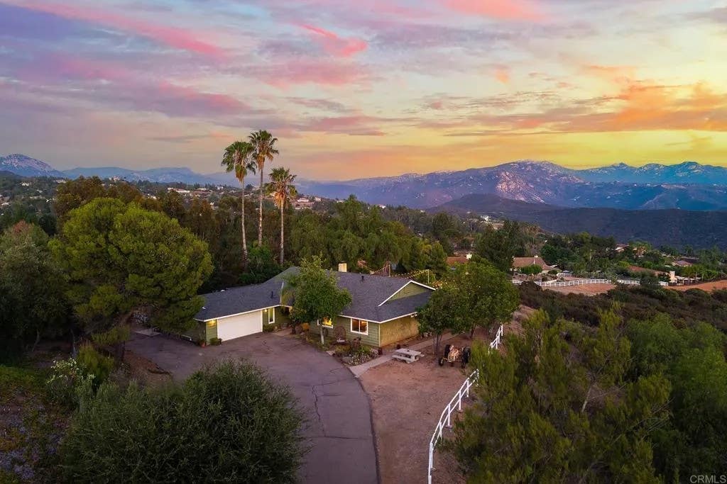 Photo of 1218 Alpine Oaks Dr, Alpine, CA 91901 (MLS # PTP2605752)