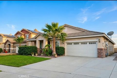 Photo of 16633 San Simeon Way, Fontana, CA 92336 (MLS # IG26088592)