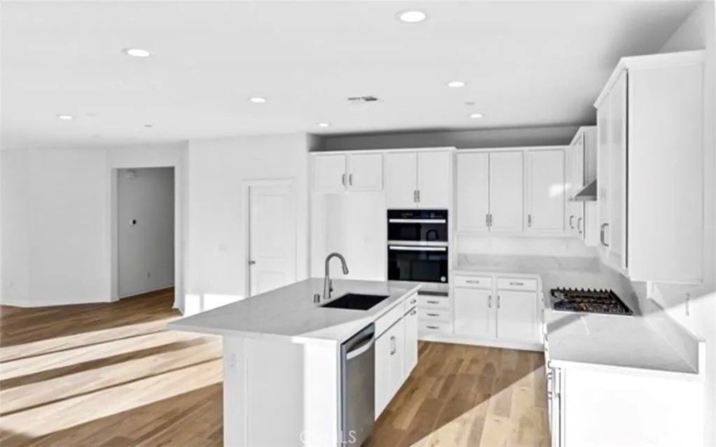 Photo of 12885 Big Valley Court, Riverside, CA 92503 (MLS # OC26084422)