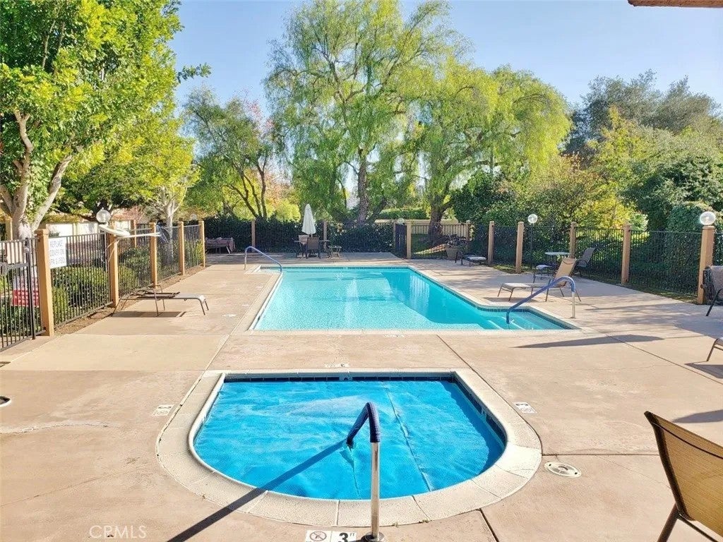 Photo of 1718 Tecalote Drive #22, Fallbrook, CA 92028 (MLS # SW26189343)