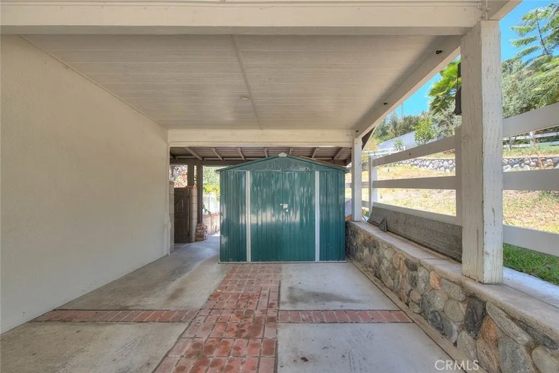 615 Mount Olive DR