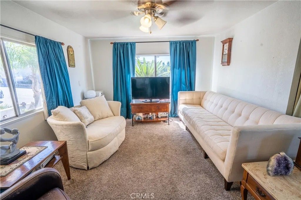 Photo of 1120 E Mission Rd #20, Fallbrook, CA 92028 (MLS # SW26051208)