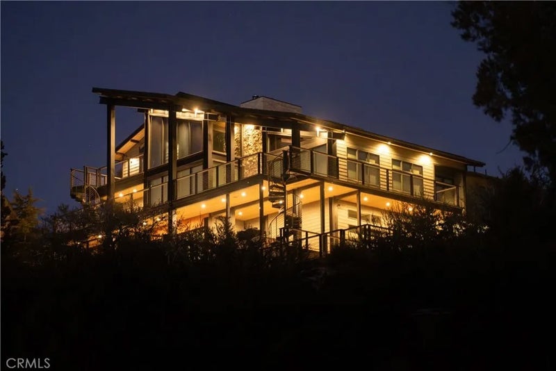 380 Springhill