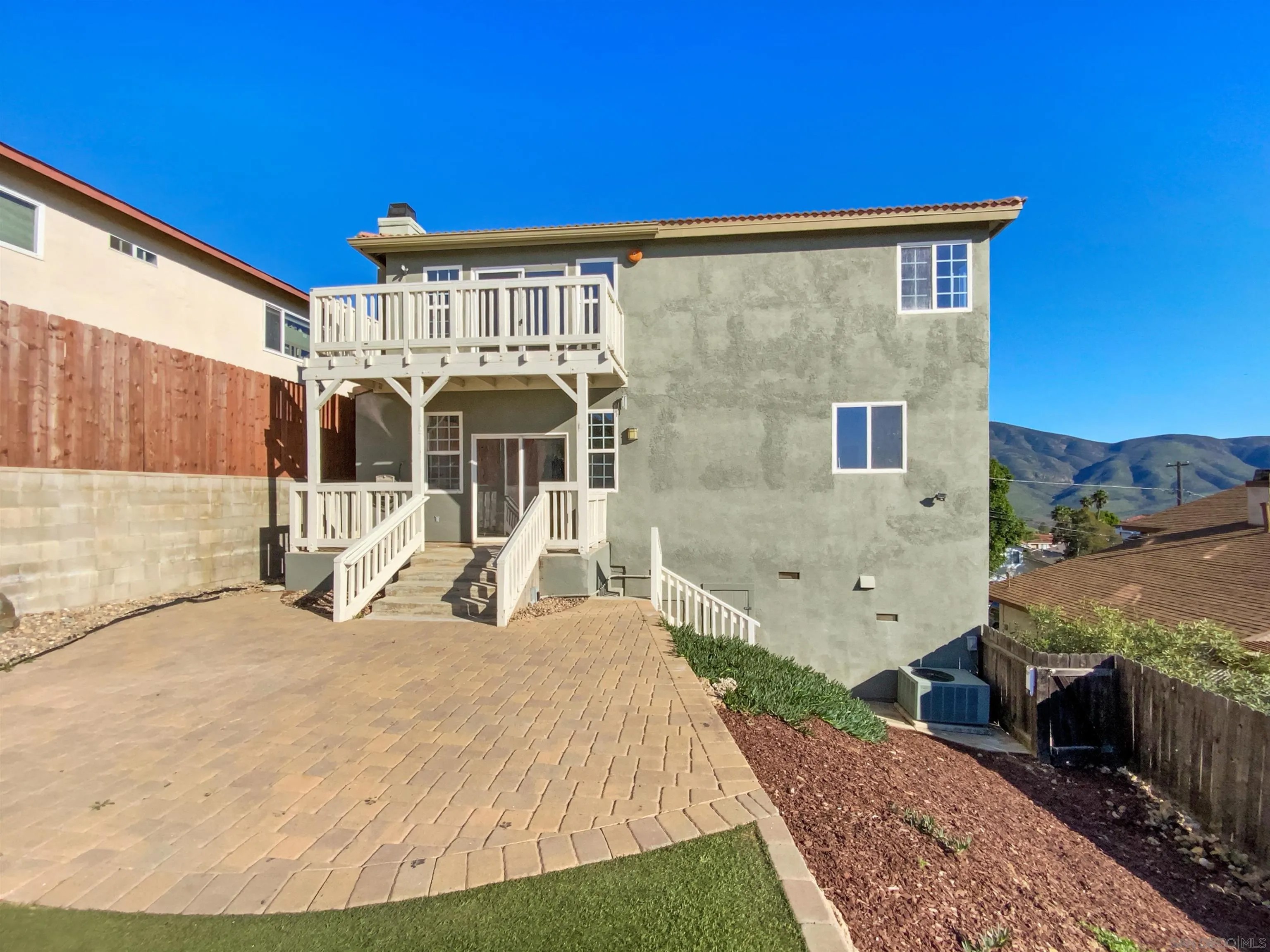 1504 San Bernardino Ave