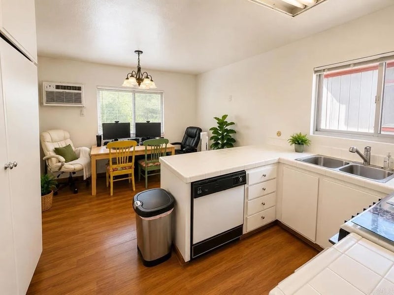 5473 Adobe Falls Rd- 16