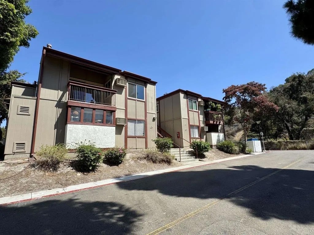 5473 Adobe Falls Rd- 16