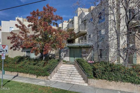 Photo of 2905 Montrose Avenue #610, La Crescenta, CA 91214 (MLS # P1-25963)